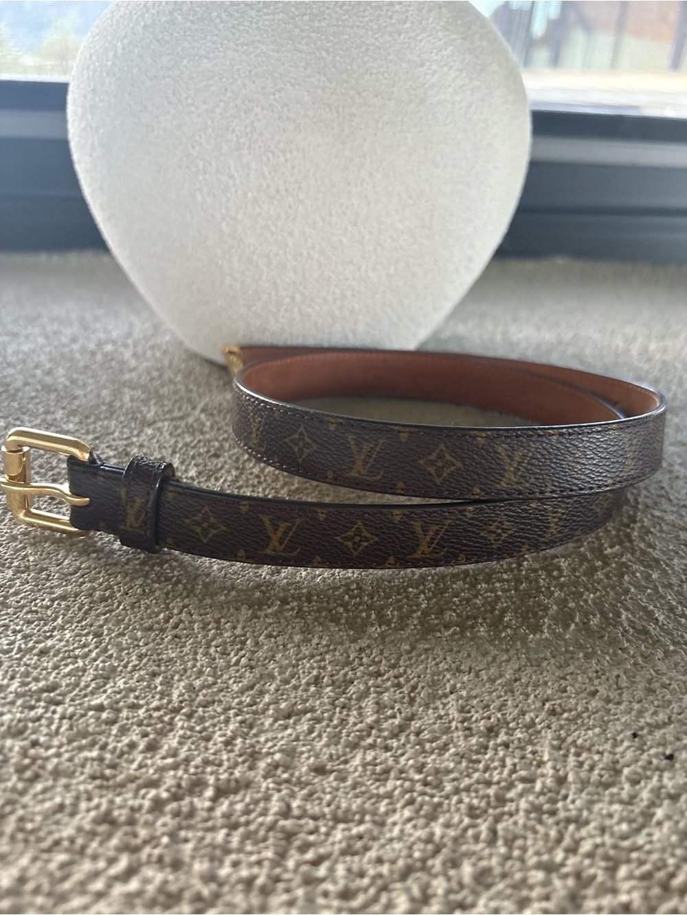 LOUIS VUITTON BELT